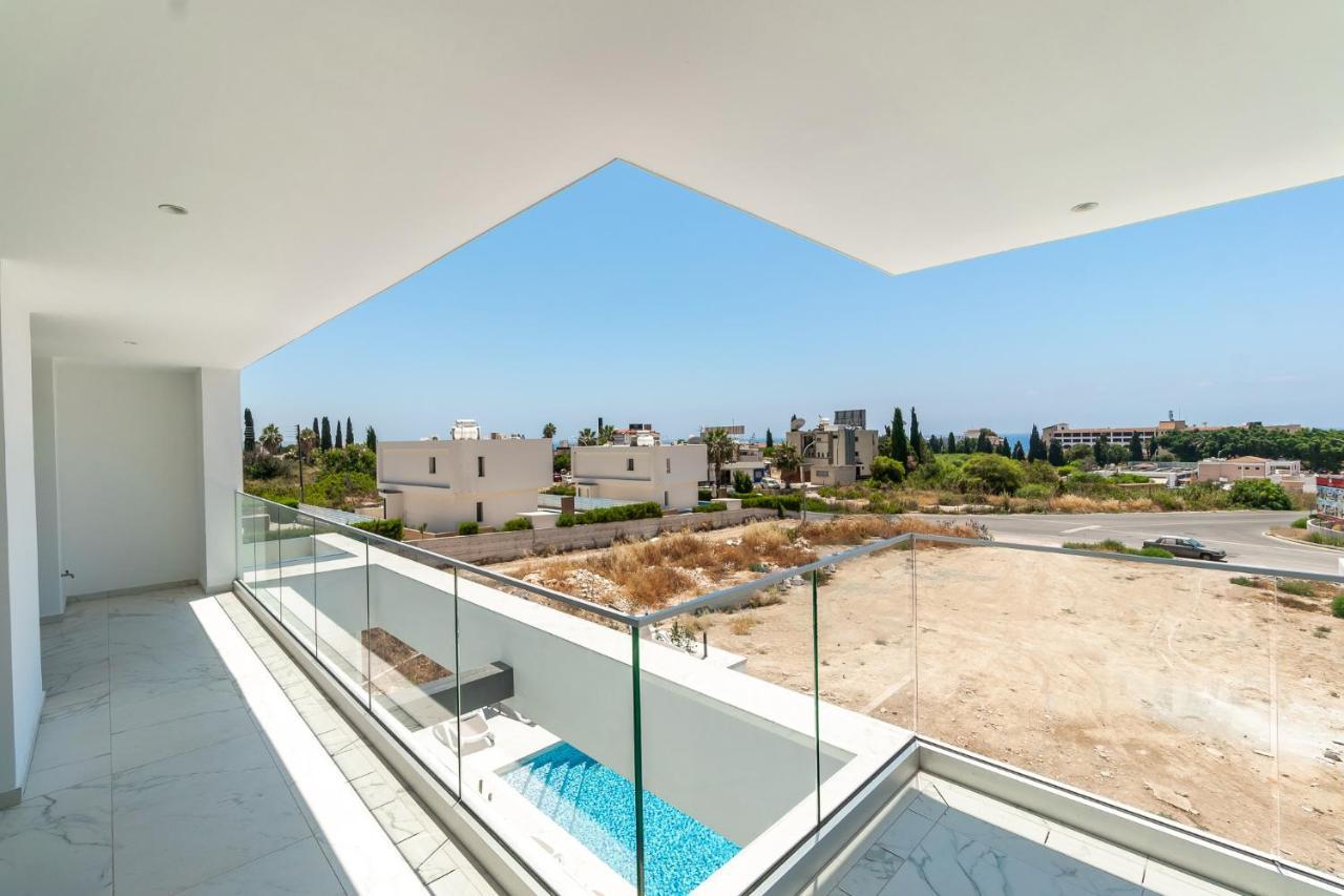 קורל ביי Villa Arsinoe By Ezoria Villas מראה חיצוני תמונה