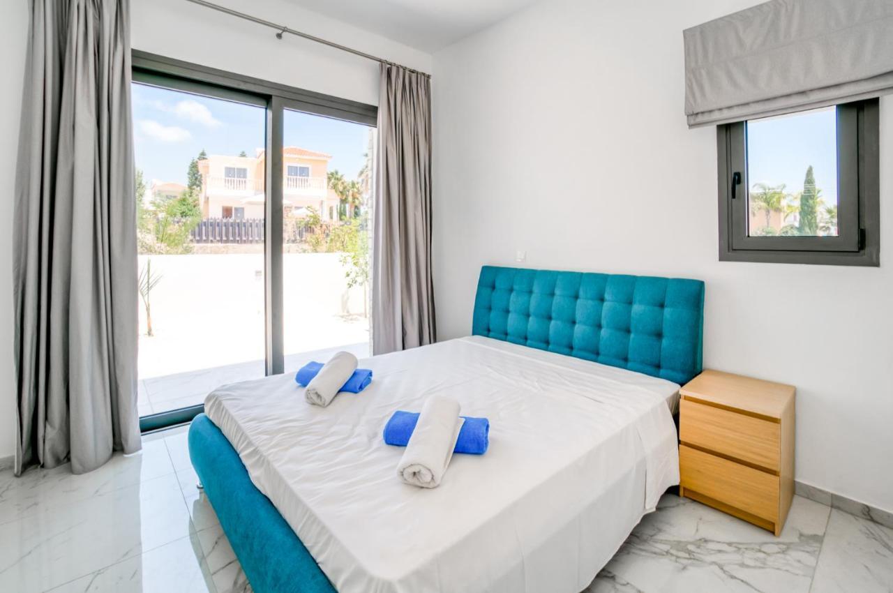 קורל ביי Villa Arsinoe By Ezoria Villas מראה חיצוני תמונה
